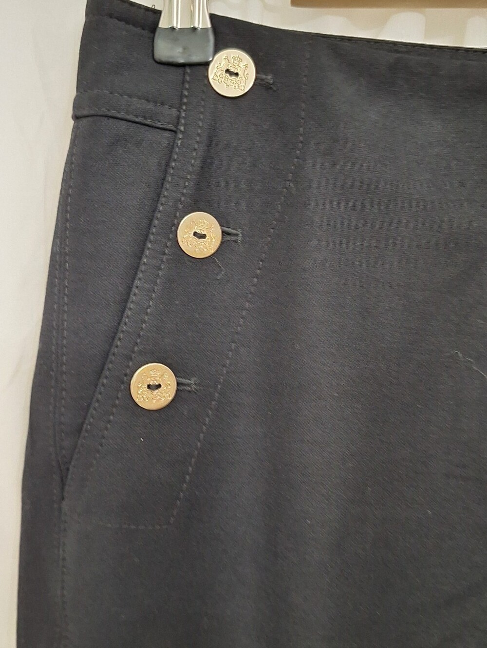 WHBM Flare Crop Pants - Picture 3 of 6